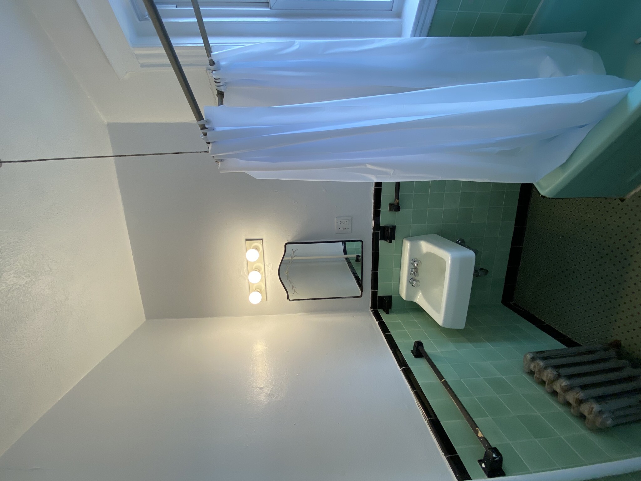 66 Chiswick Rd, Brighton