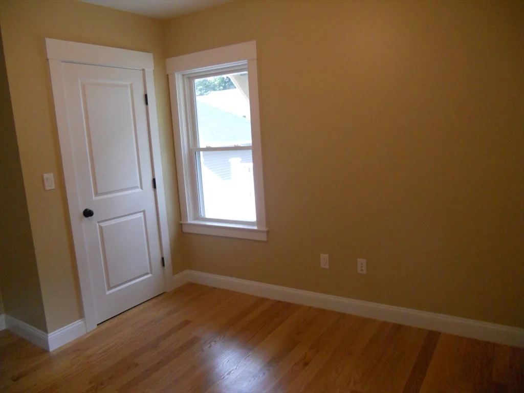 160 Weston St, Waltham