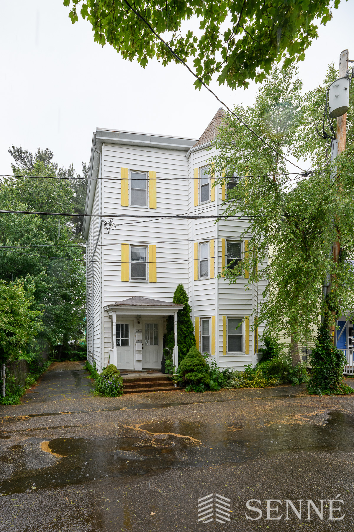 39 Skehan St, Ward Two