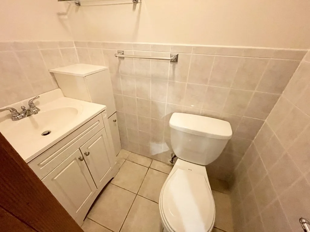 241 West 3rd St, South Boston