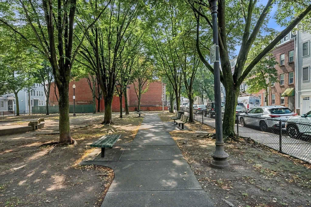 227 West 3rd St, South Boston