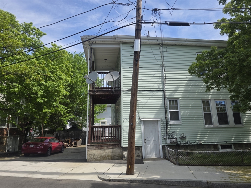 19 Fowler St, Quincy Center