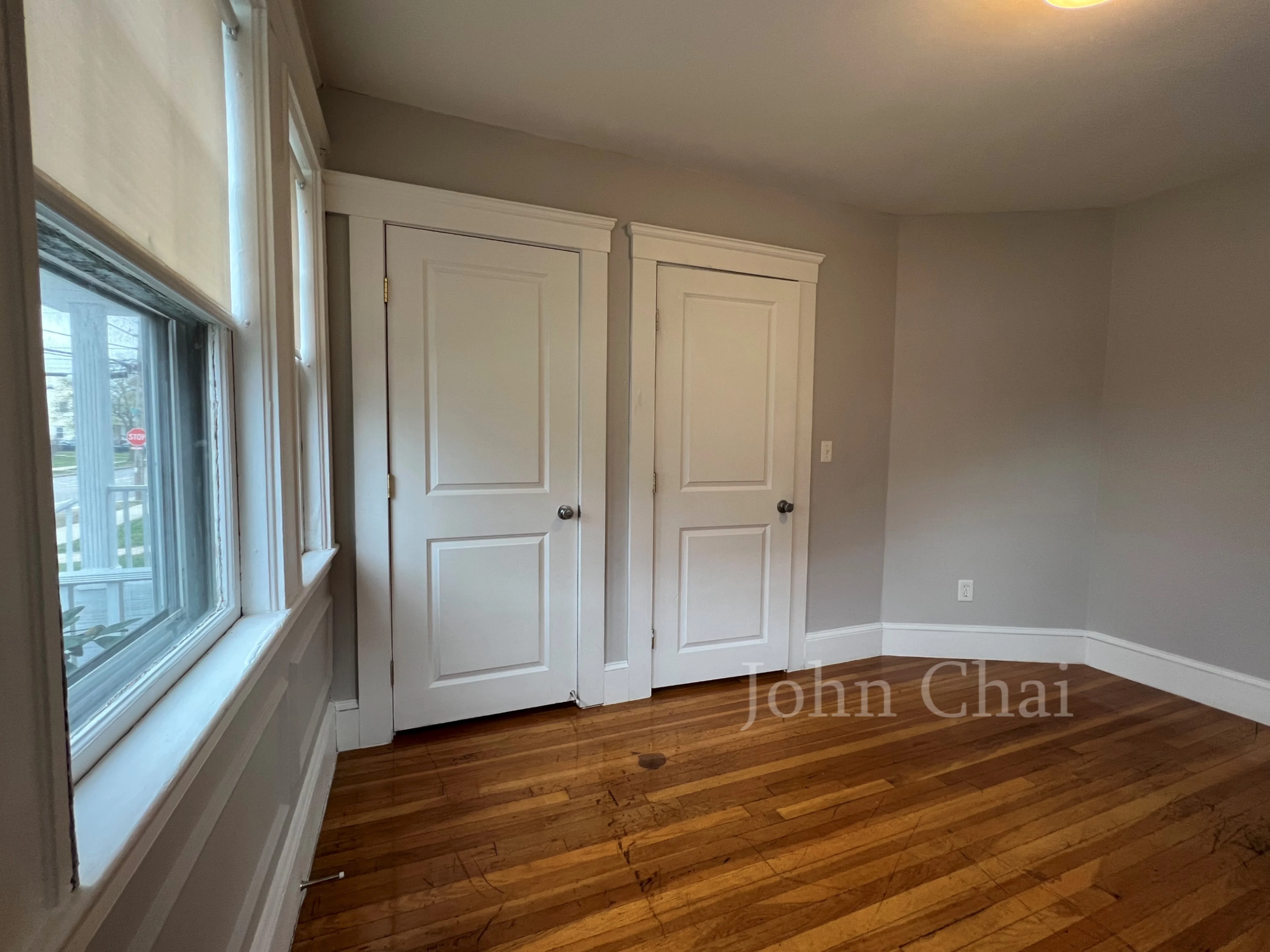 136 Arlington St, Oak Square