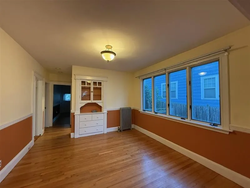 67 Fairfax St, West Somerville