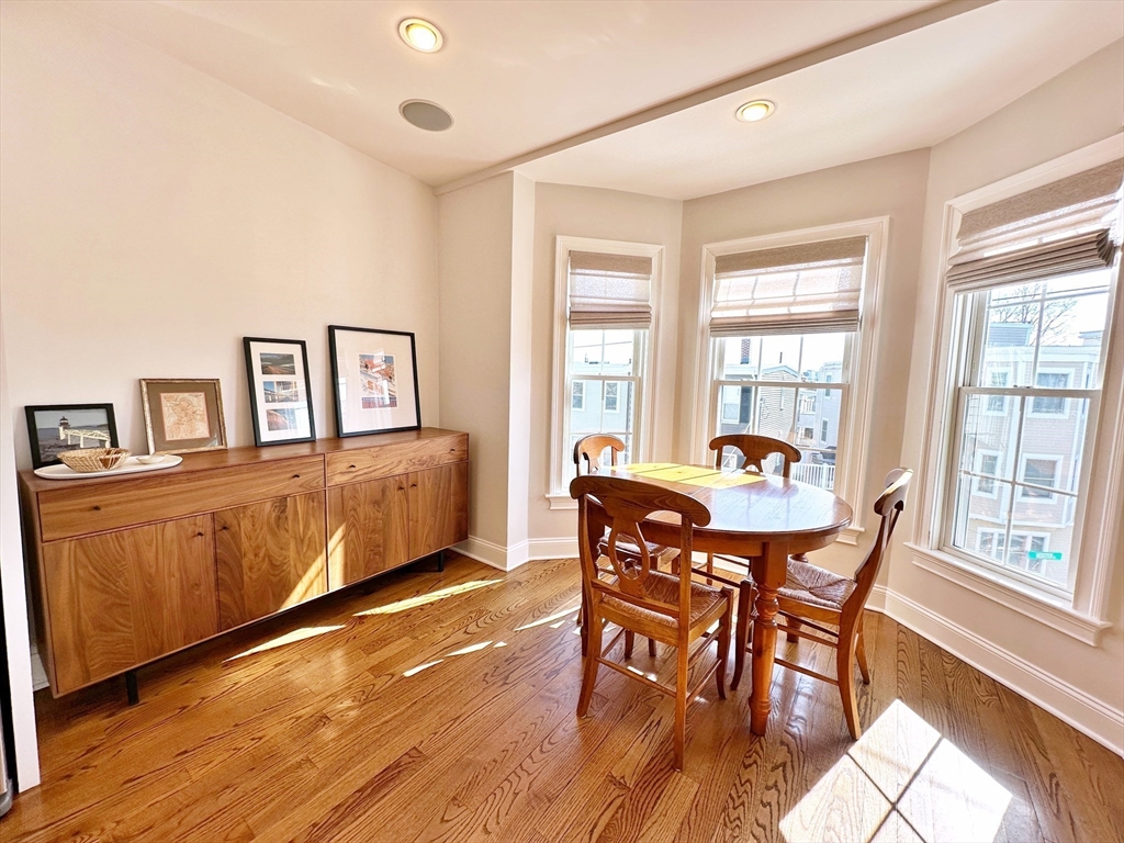 520 Sumner St, East Boston