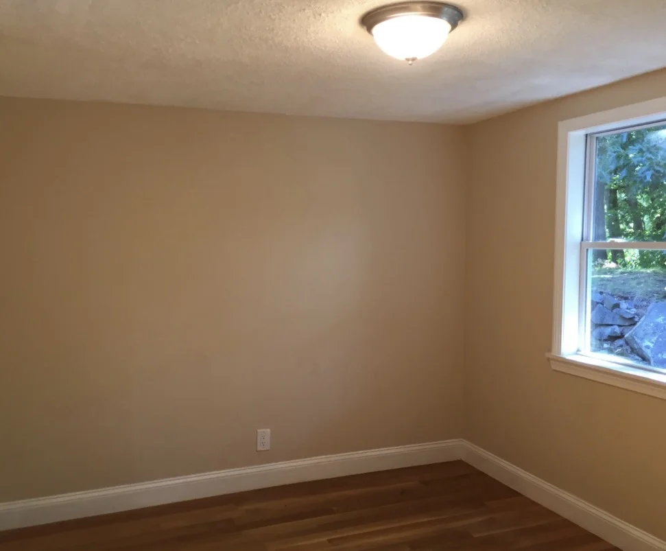 31 Pine St, Dedham