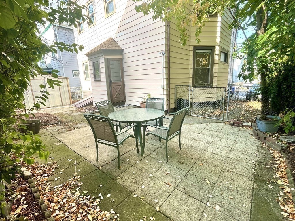 17 Cushman Rd, Brighton