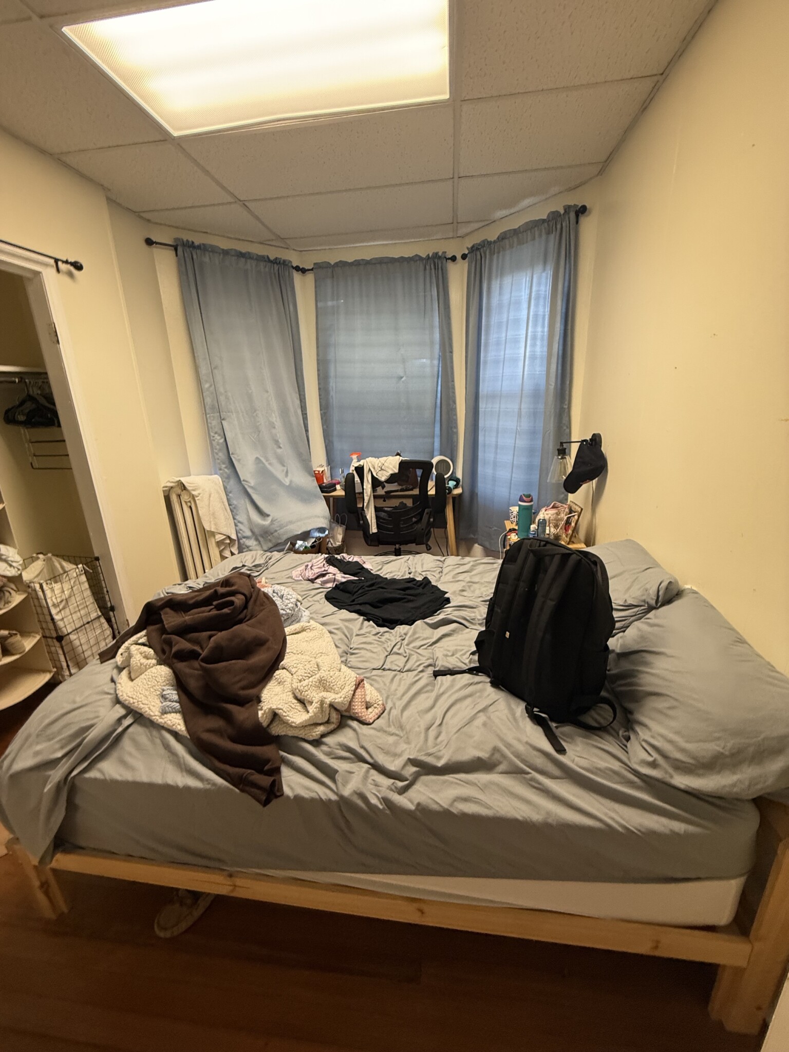 879 Beacon St, Fenway