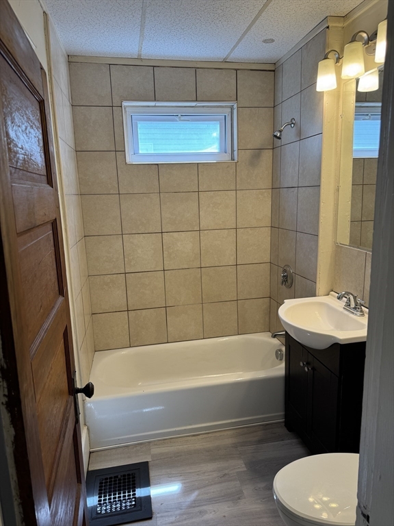 32 South Prospect St, Bradford