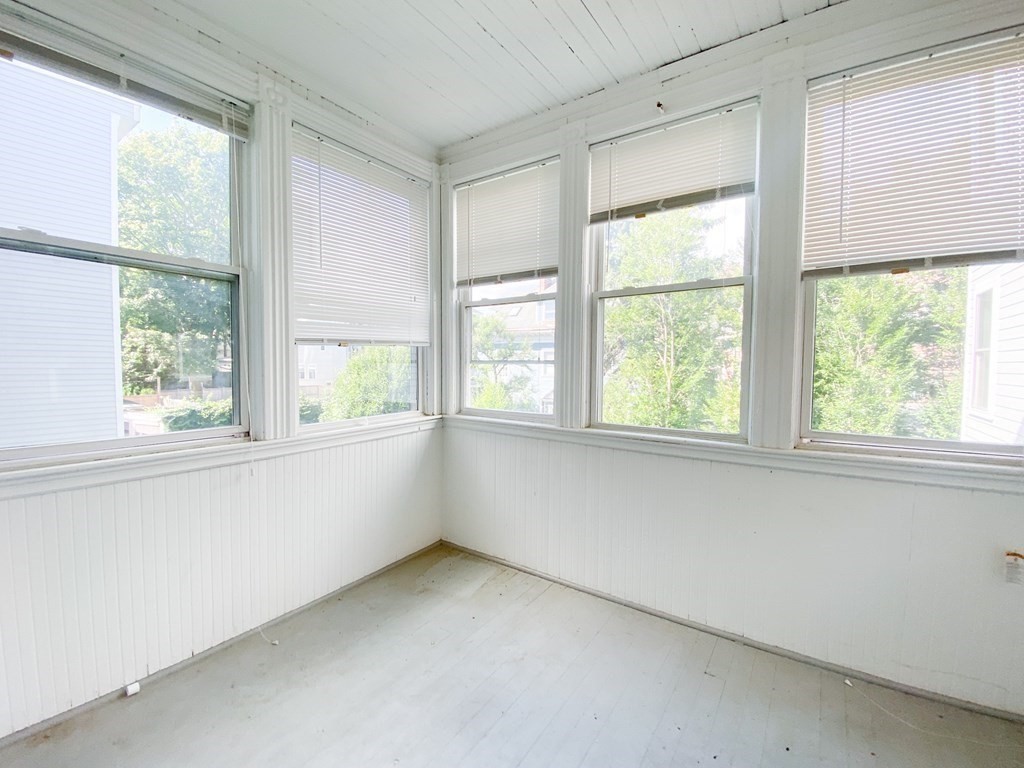 144 Coolidge St, Coolidge Corner