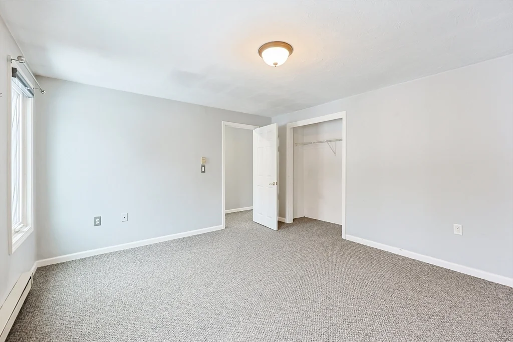 835 Mount Hope St, North Attleboro