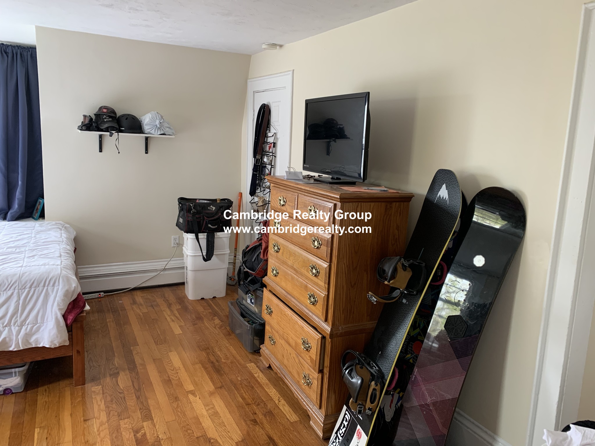 41 Crescent St, Medford Street / The Neck