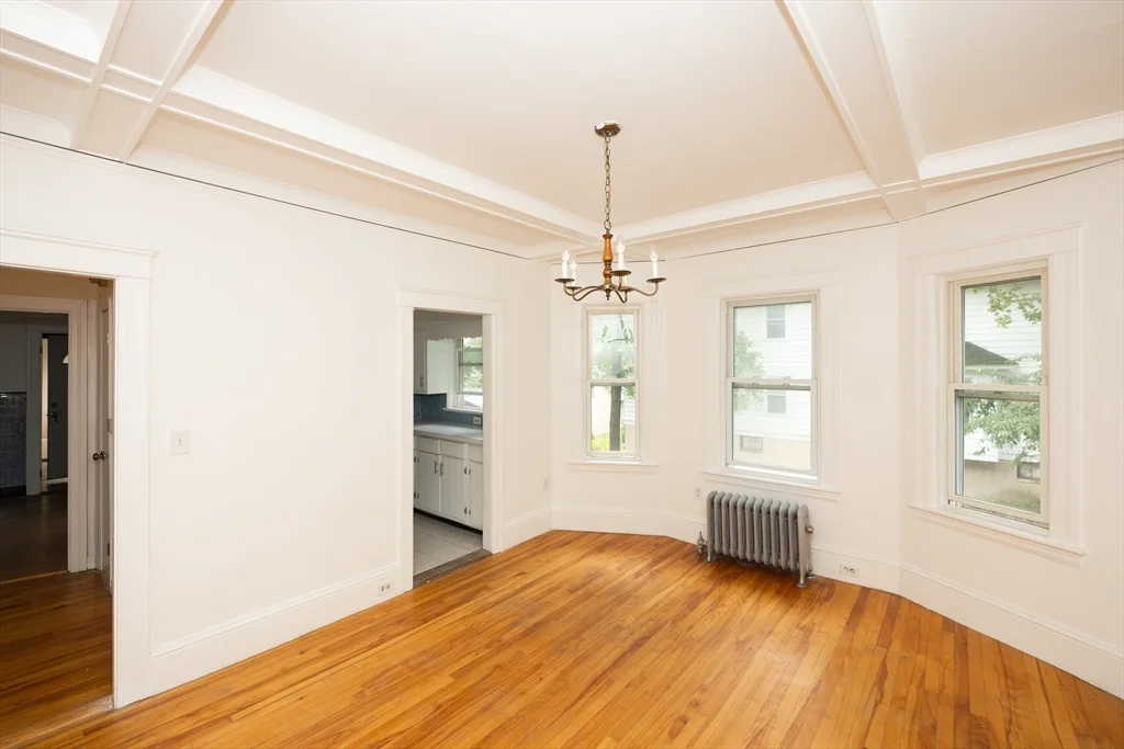 51 South Lenox St, Worcester