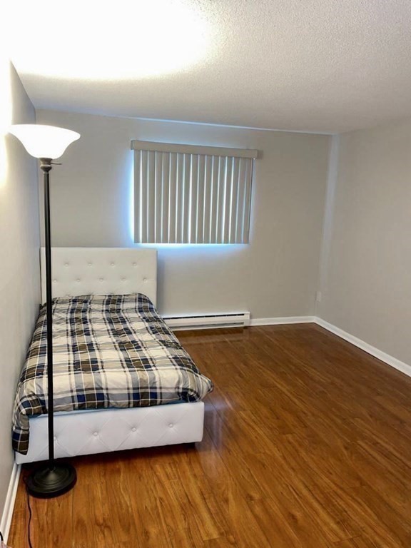 200 Manning St, Hudson