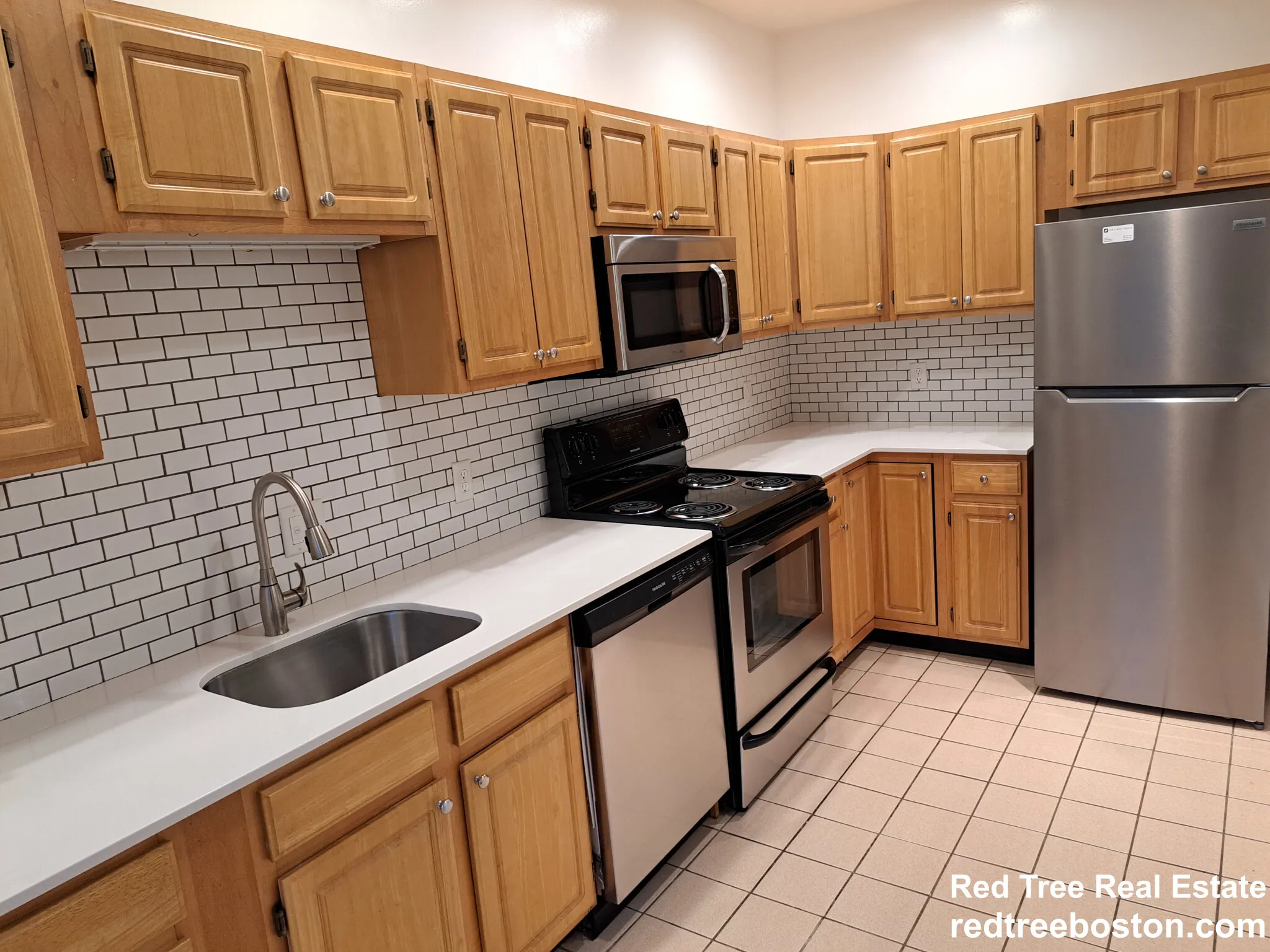 1404 Beacon St, Corey Hill