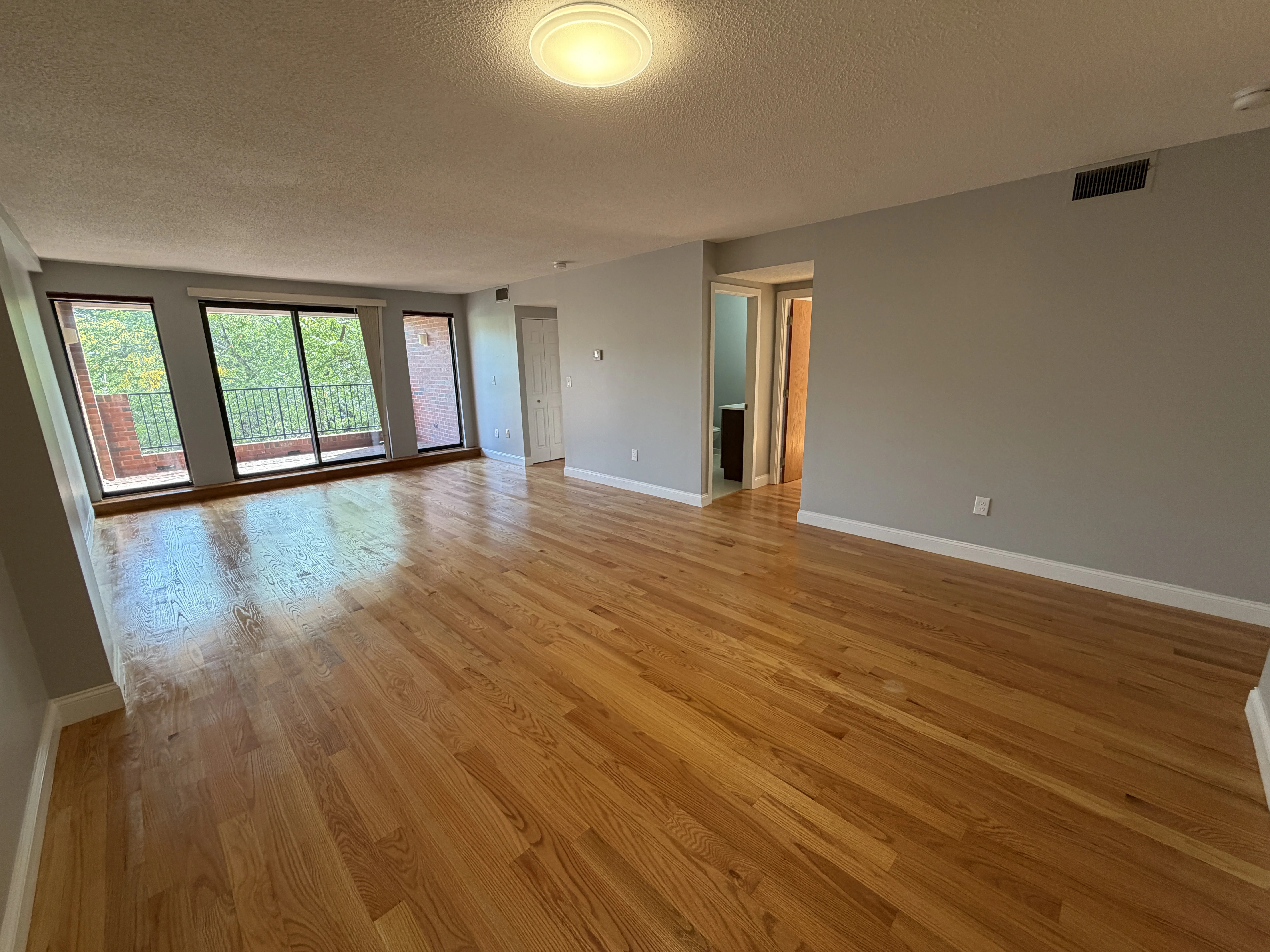 1850 Beacon St, Brookline