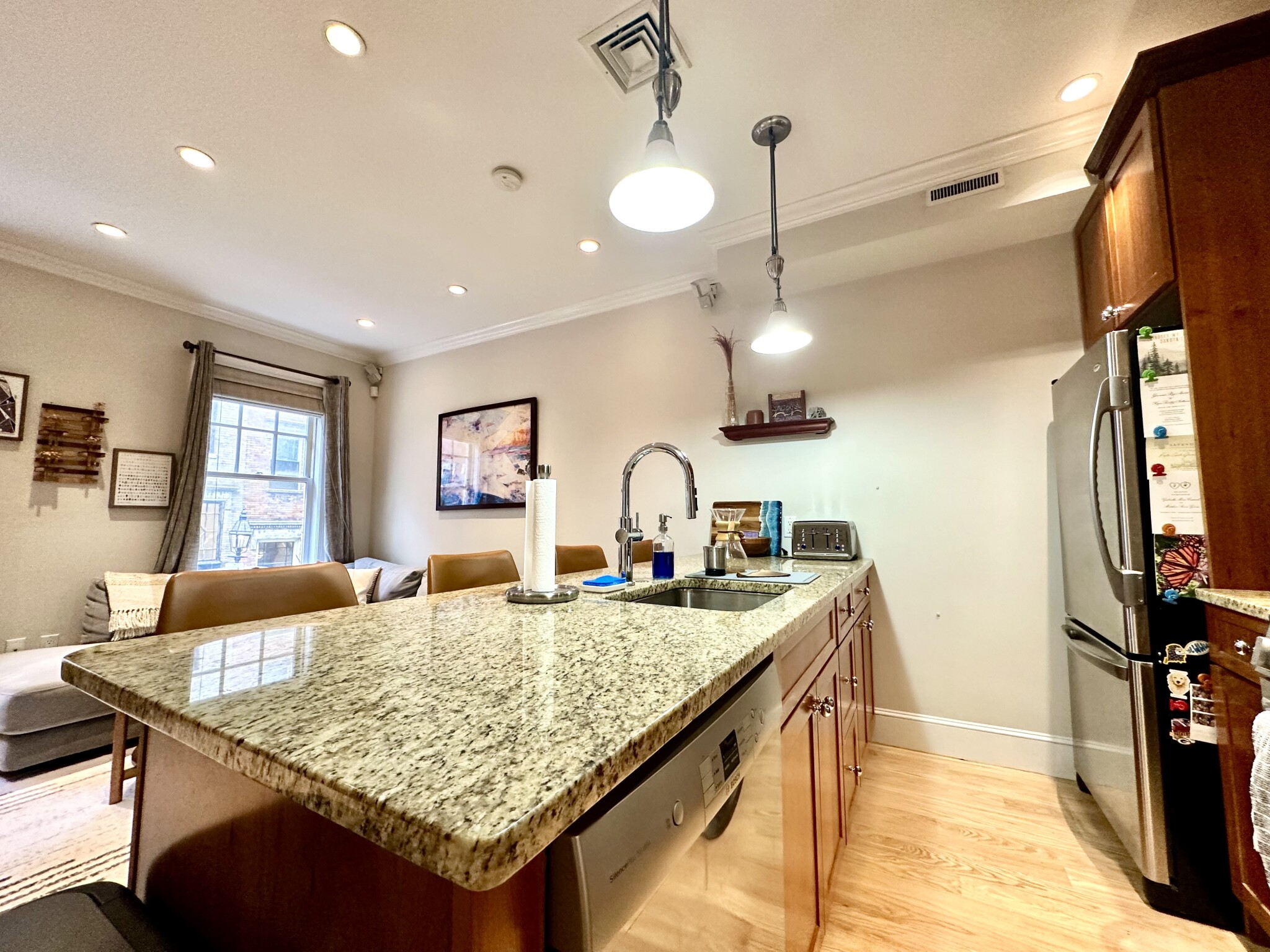 30 Anderson St, Beacon Hill