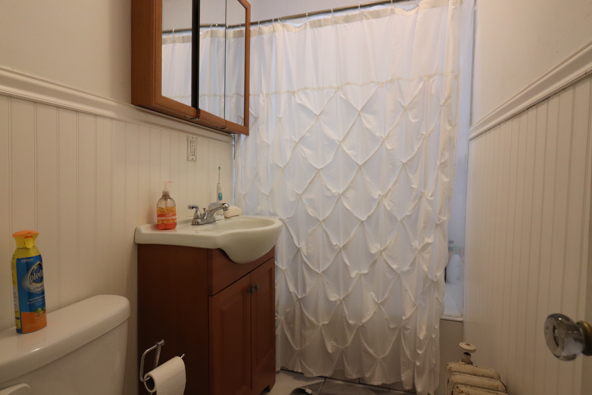 2003 Commonwealth Ave, Brighton