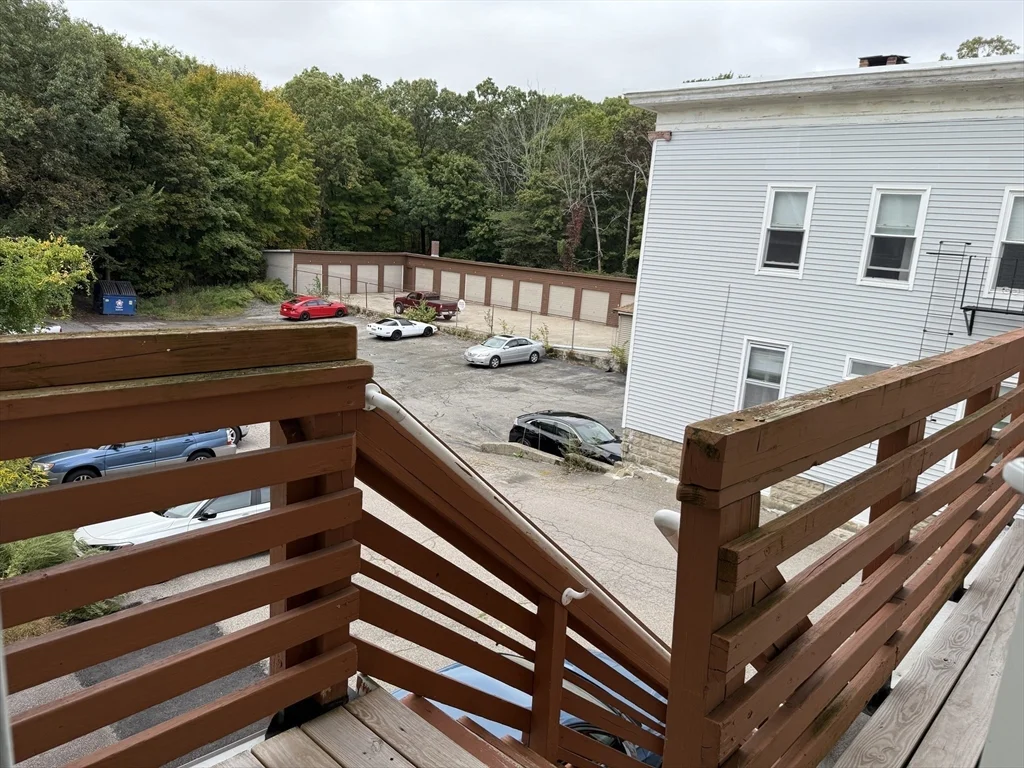 125 High St, North Attleboro