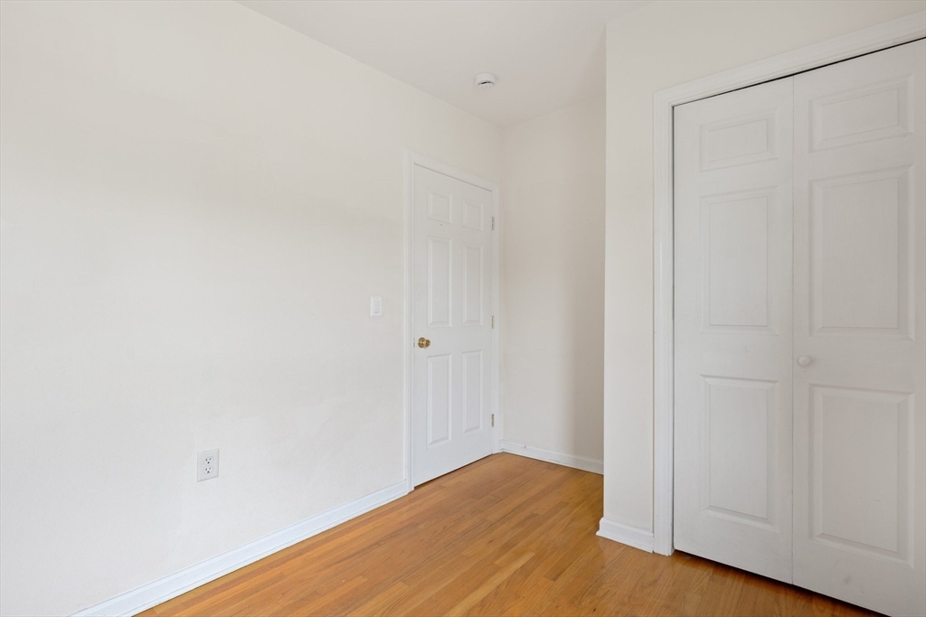 39 Montgomery St, North Cambridge