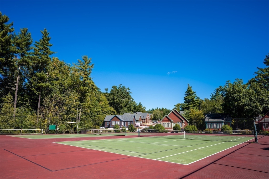 23 Fox Run, Westford