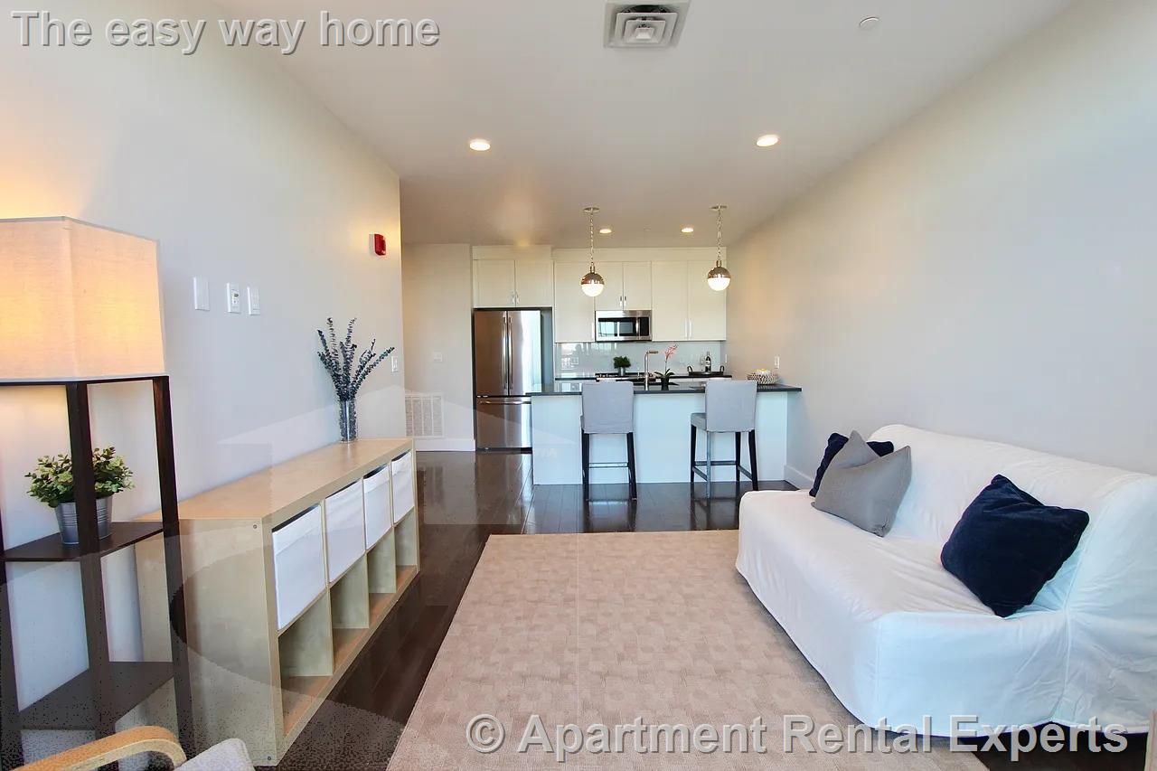 434 Mcgrath Hwy, Prospect Hill