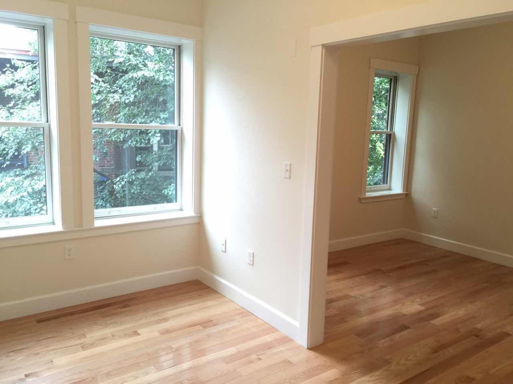 367 Harvard St, Mid-Cambridge