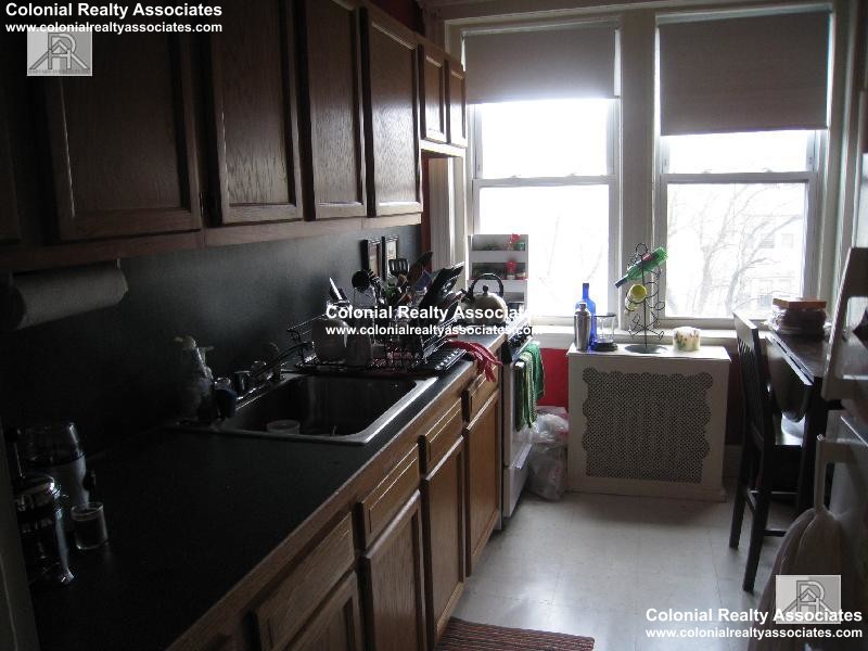 1687 Commonwealth Ave, Brighton