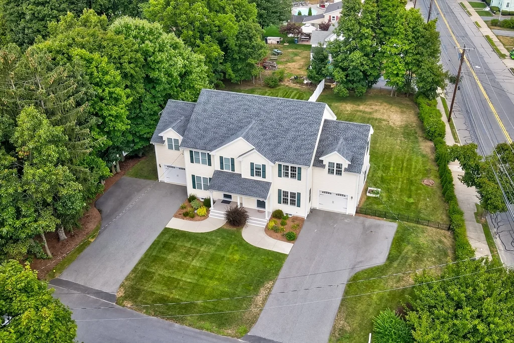 3 Hawthorne St, Woburn