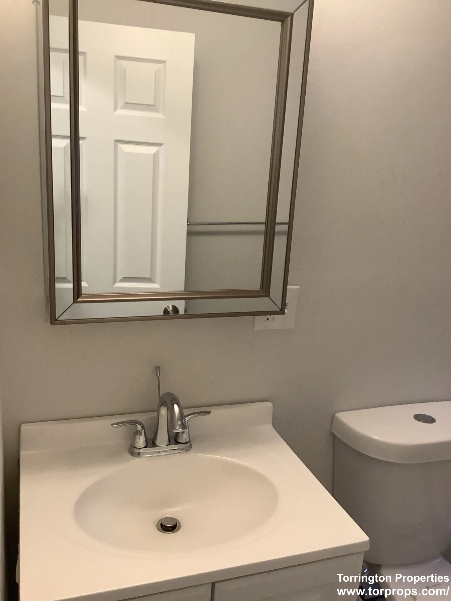 280 Hyde Park Ave, Jamaica Plain