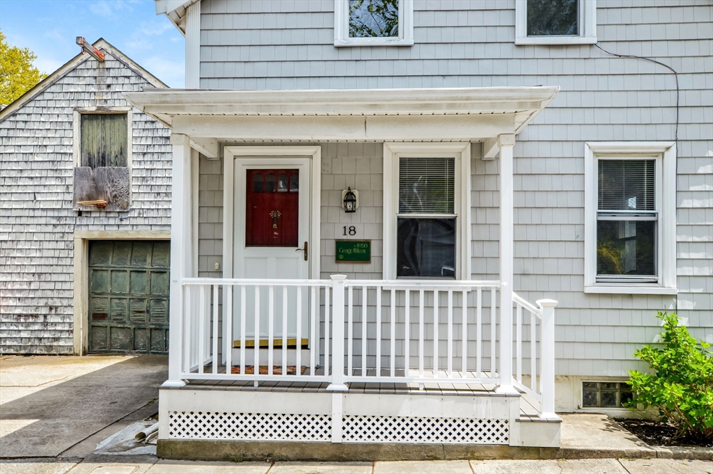 18 Washington Ave, New Bedford