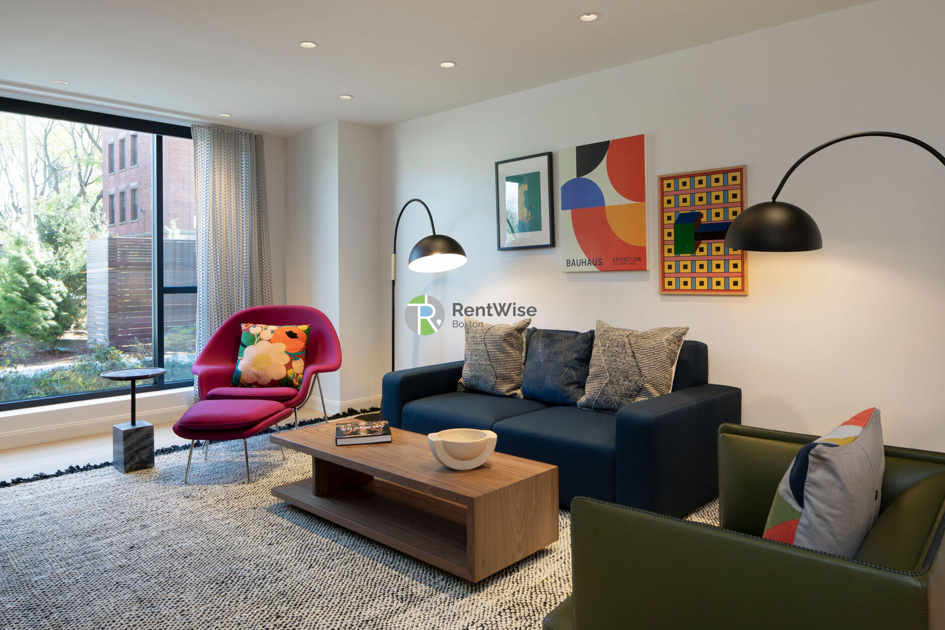 75 Saint Alphonsus St, Mission Hill