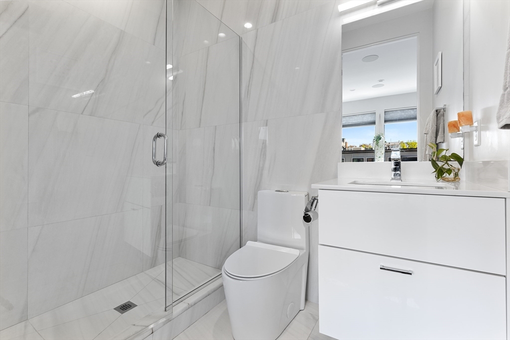 340 W 2nd St, South Boston