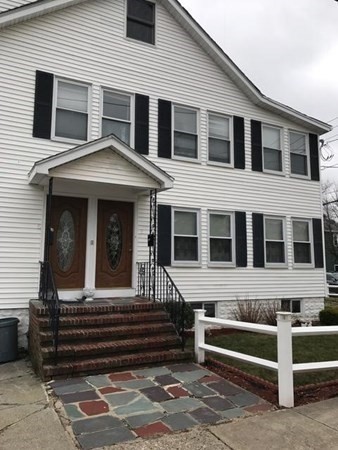 3 Goldsmith Ave, Medford