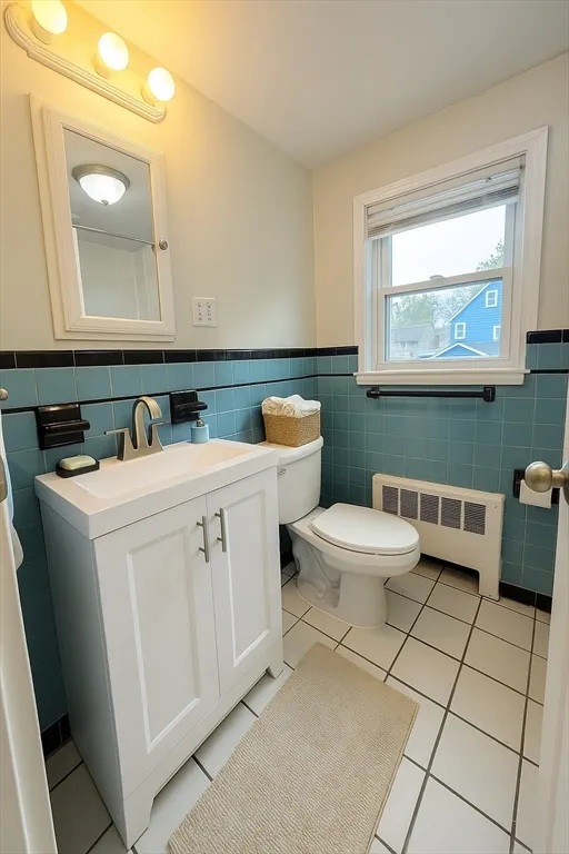 112 Rowe, Auburndale