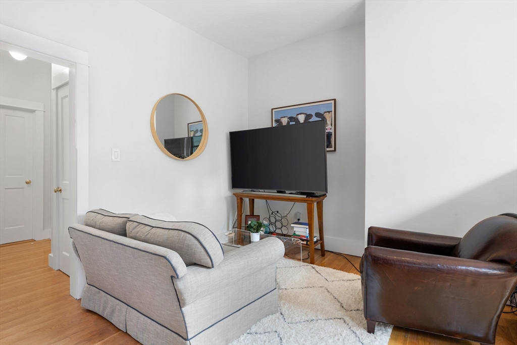 32 Yarmouth St, South End