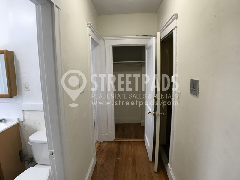 1175 Boylston St, Fenway