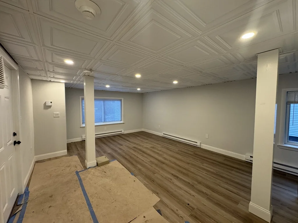 102 Cross St, East Somerville