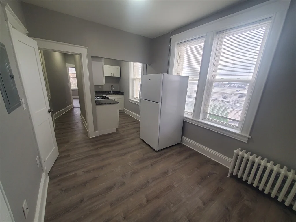 738 Washington St, Norwood