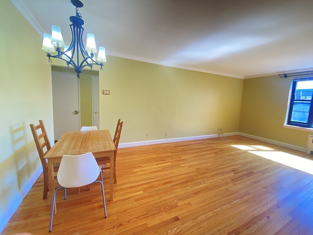 55 Harvard Ave, Harvard Avenue