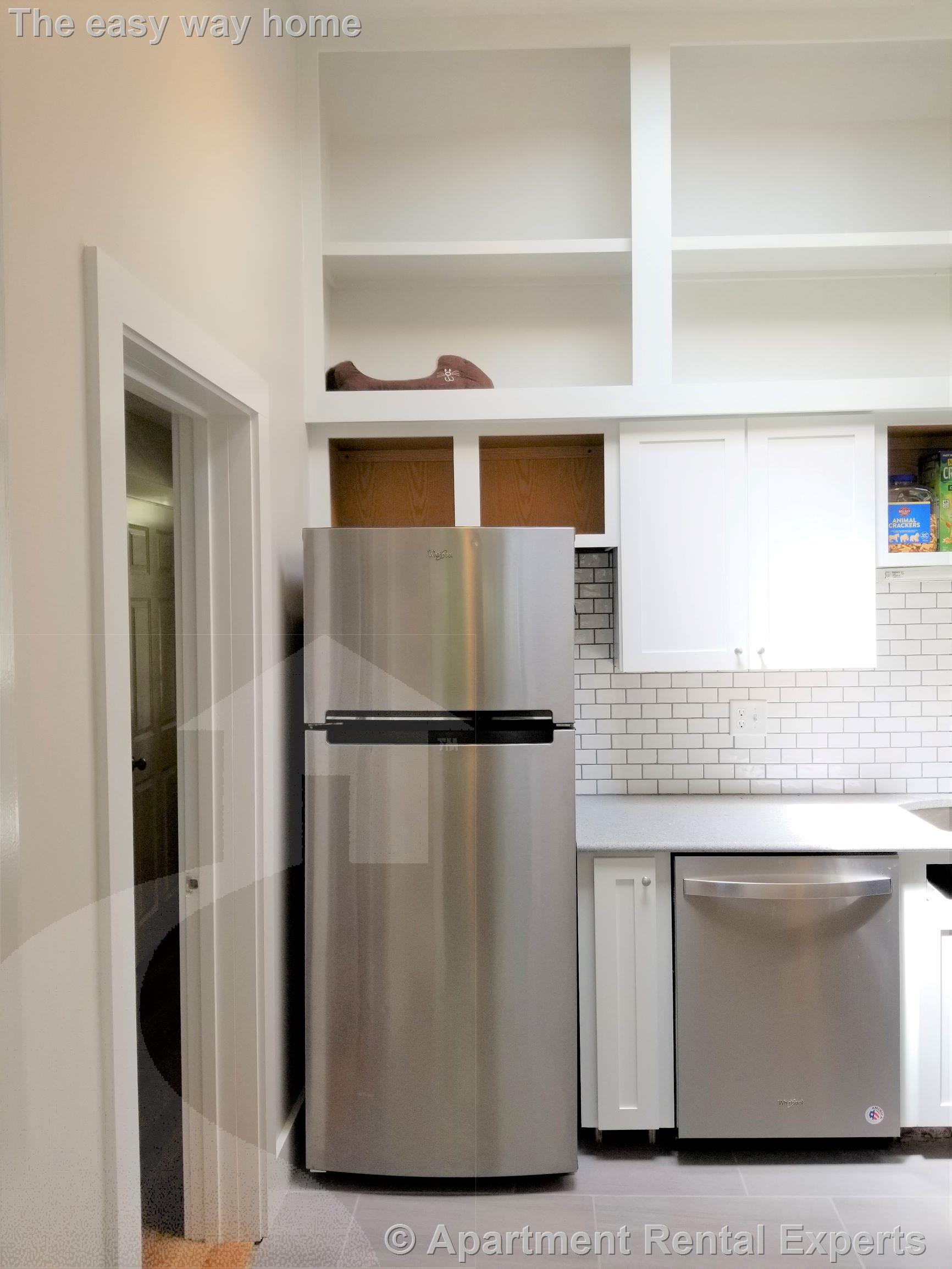 12R Conwell Ave, Tufts