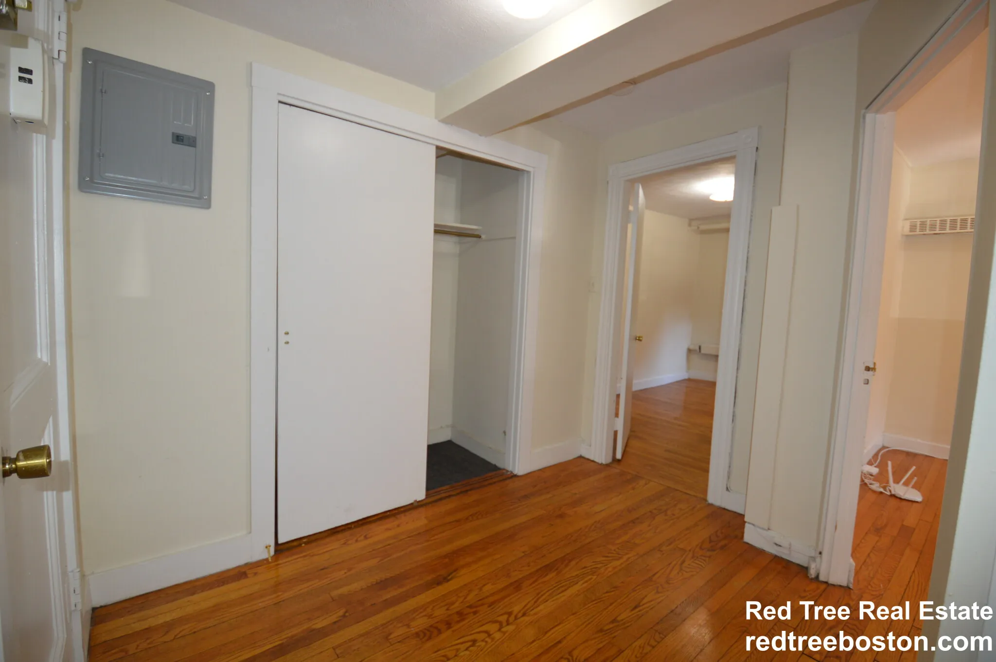 1589 Beacon St, Brookline