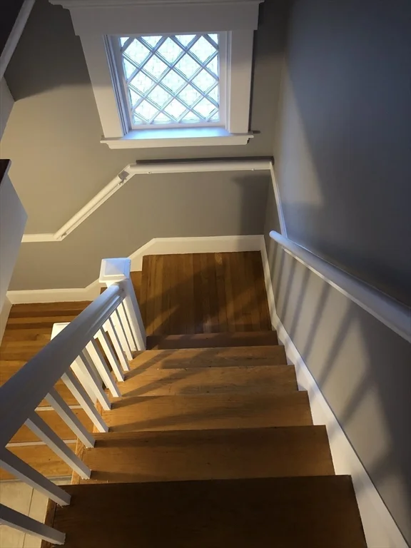 403-405 W Clinton St, West