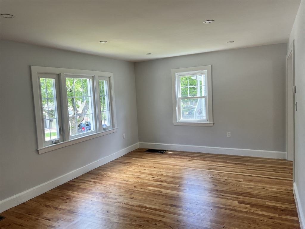 96 Buchanan Rd, West Roxbury