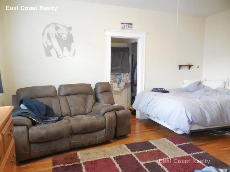 228 Kelton St, Allston