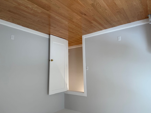4 Carol Ave, Allston