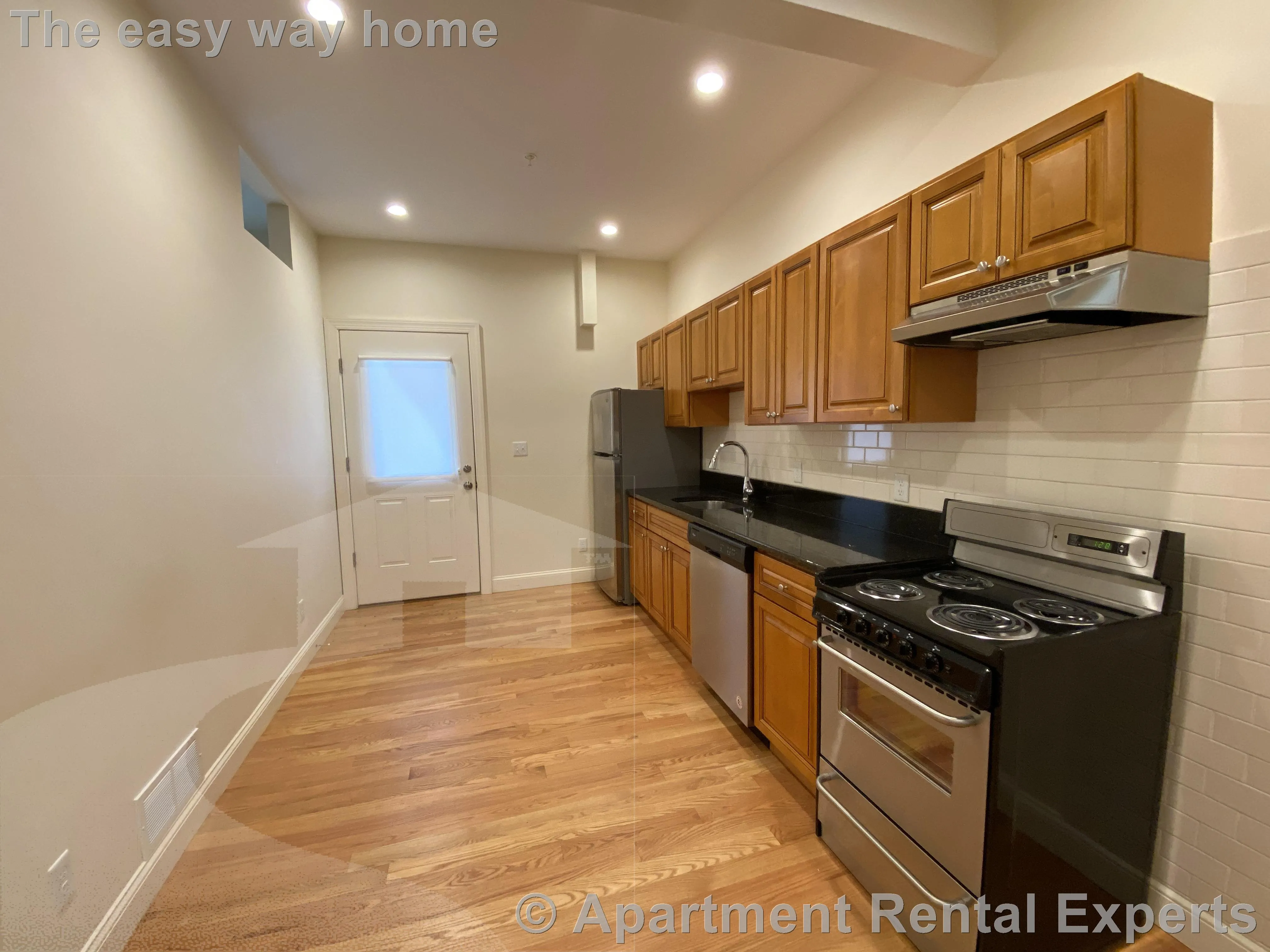 379 Harvard St, Harvard Square