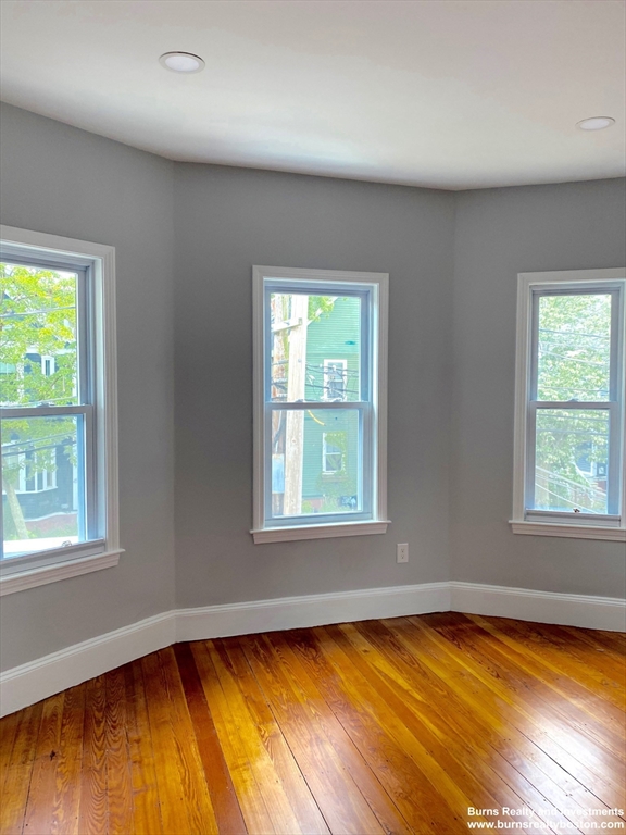 40 Creighton St, Porter Square