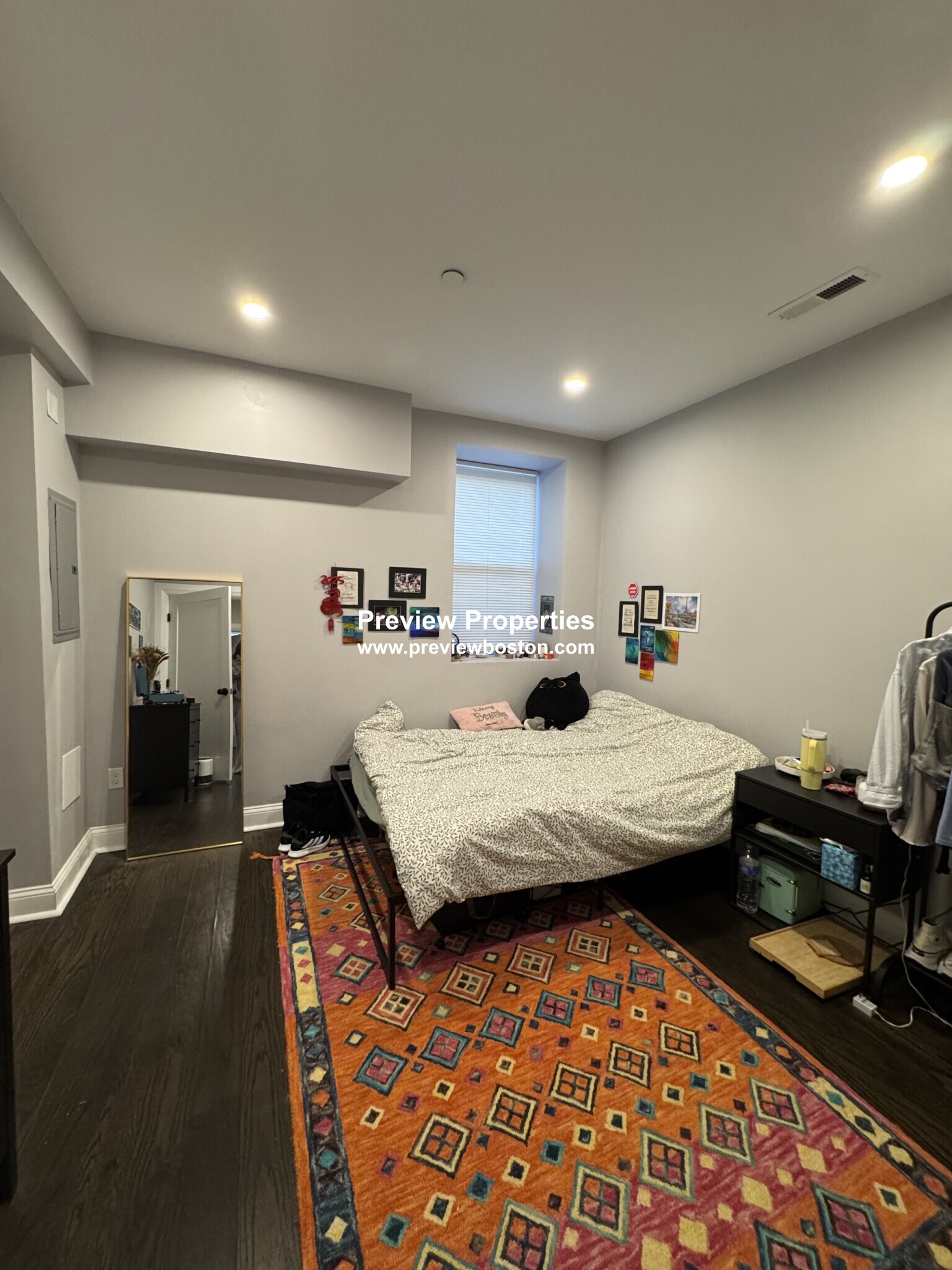 7 Strathmore Rd, Brookline