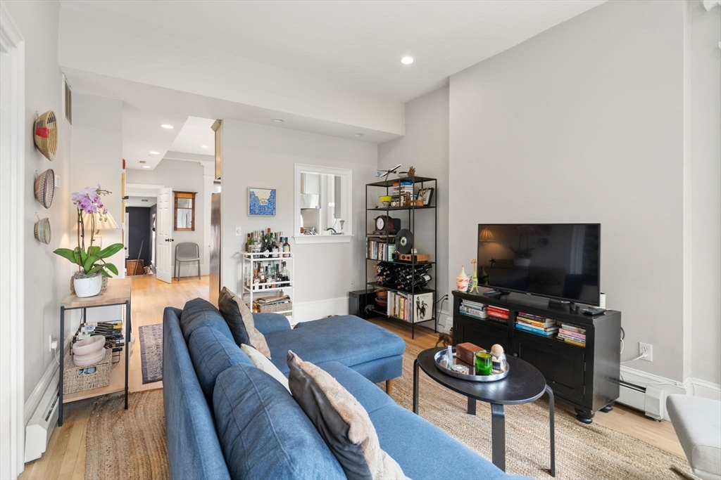 437 Shawmut Ave, South End